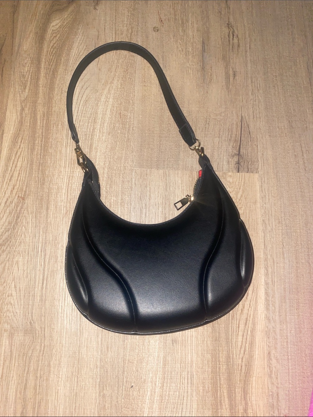 Classic Black Crescent Shoulder Bag - Sleek Everyday Style